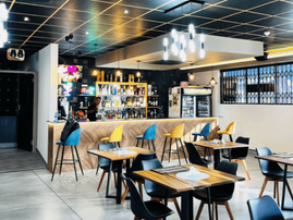 The inside seating area of the One Ten Bar and Restaurant in South Beach