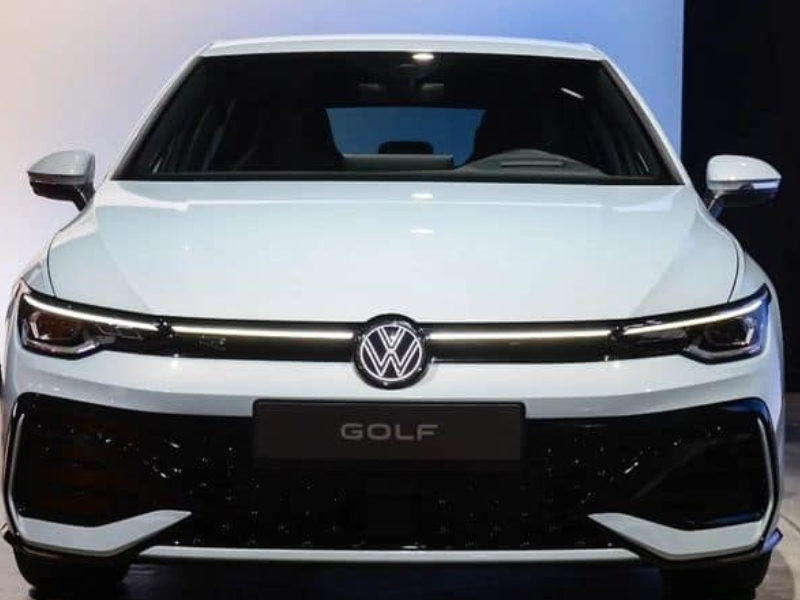 The new GOLF MK8.5 GTI releasing this January 2024