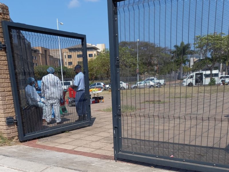 Three people injured in Durban court shooting