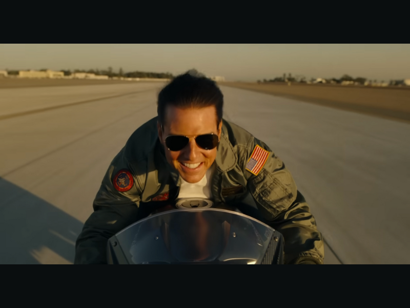 Tom Cruise as Captain Pete "Maverick" Mitchell in 'Top Gun'