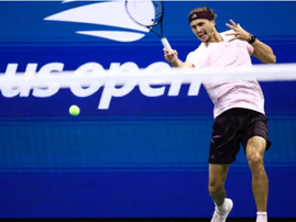Top seed Alexander Zverev