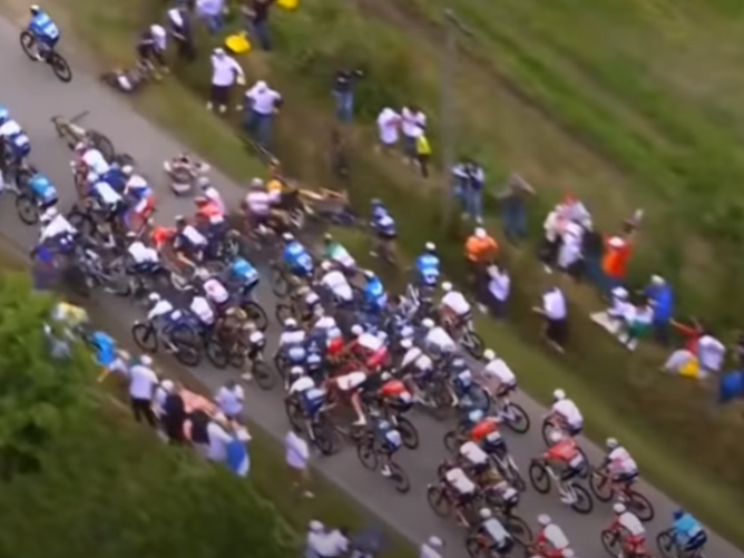 WATCH: A woman causes the crash at Tour de France