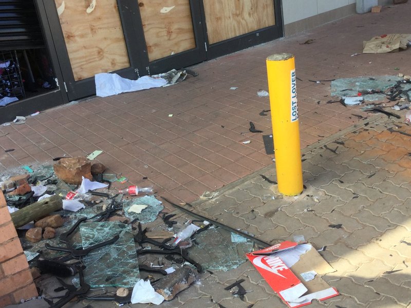 Tshwane looting