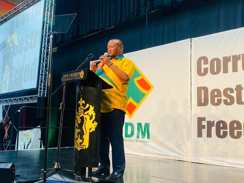 Bantu Holomisa