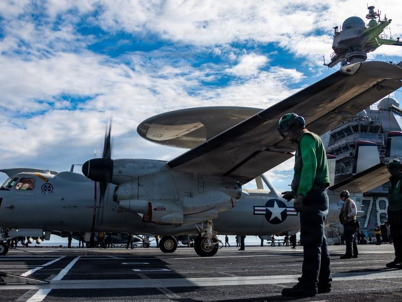 US AIRCRAFT CARRIER CENTCOM