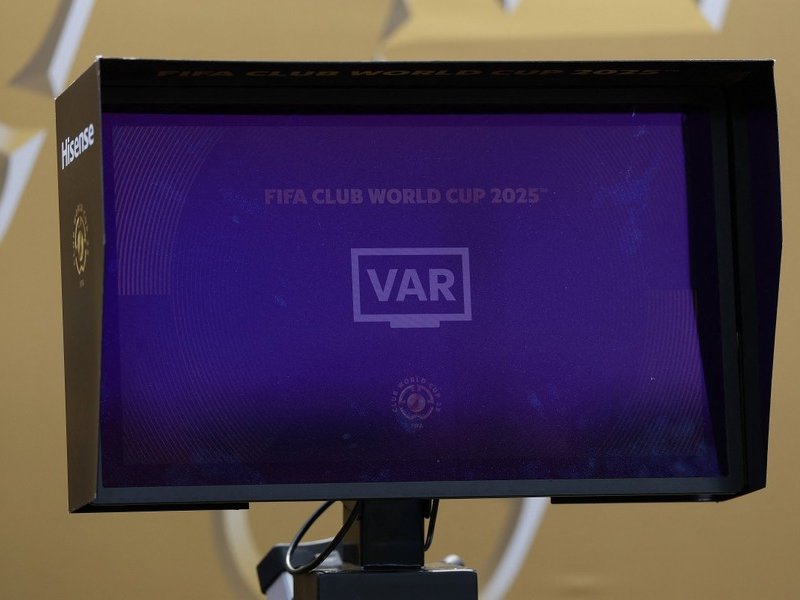 VAR screen football