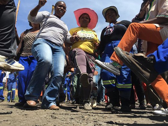 Vaalkrantz Anthracite Colliery miners want contract system to end