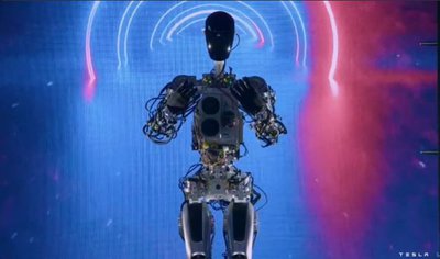 WATCH: Elon Musk creates viral 'dancing' robot for the public