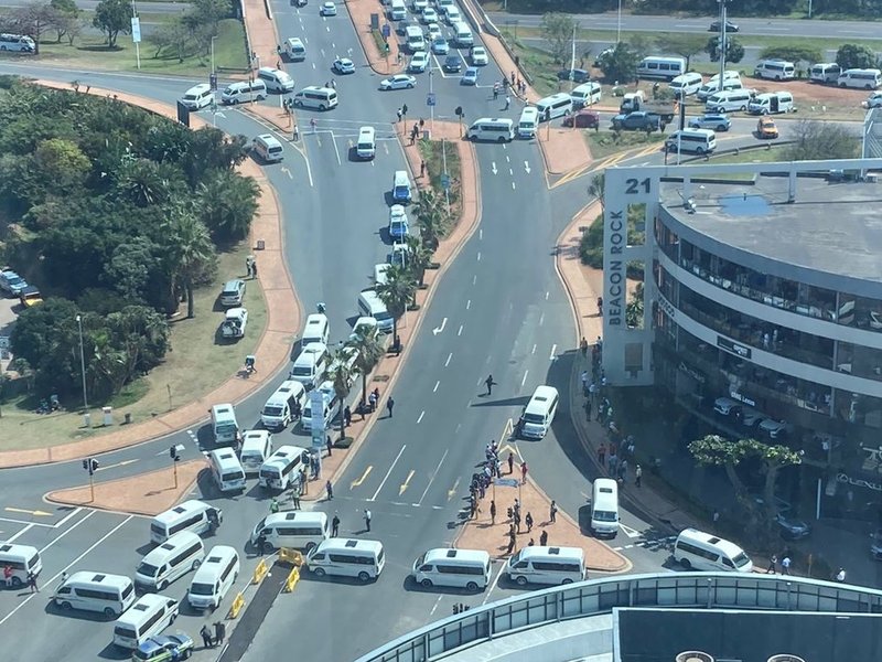 WATCH Taxi drivers block Umhlanga routes
