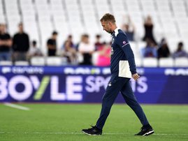 West Ham United's English head coach Graham Potter walks back to the tunnel following the English Premier League football match between West Ham United and Chelsea