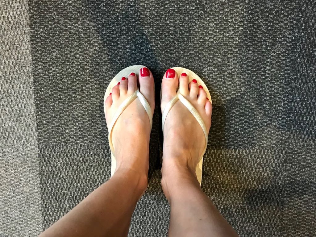 Elma Smit feet