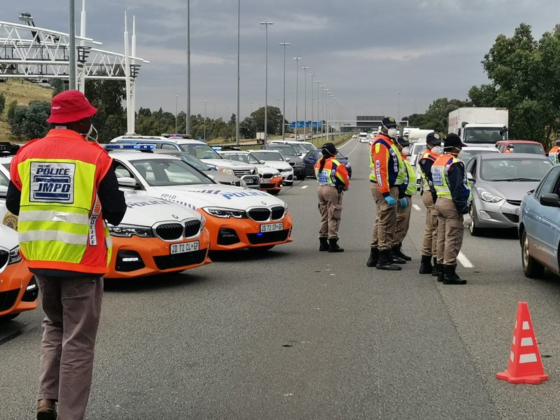 JMPD N1 north roadblock 21 day lockdown