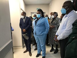 Zweli Mkhize at Clairwood Hospital 1