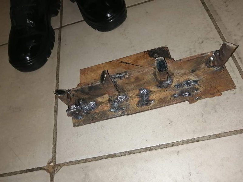 Metro police warn of spikes used to target motorists on N4