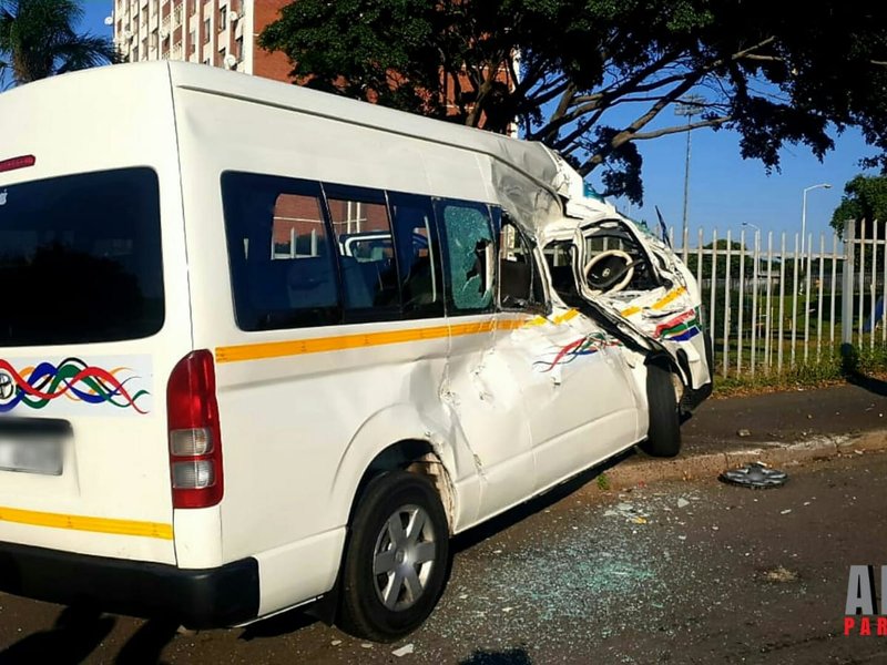 5 hurt after runaway truck crashes into taxi in Durban