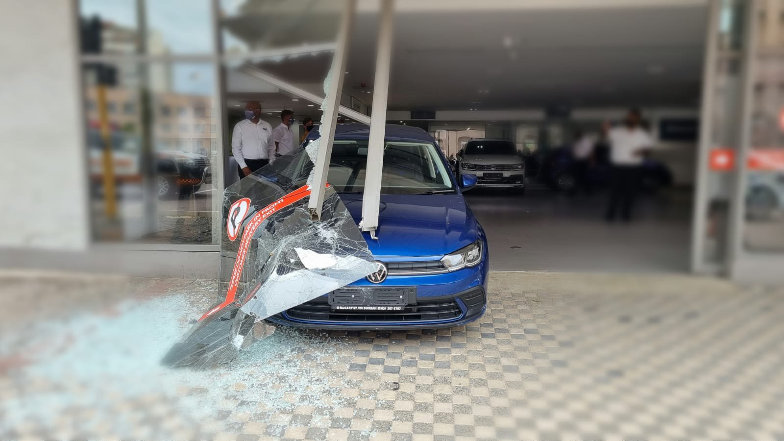 vw polo accident