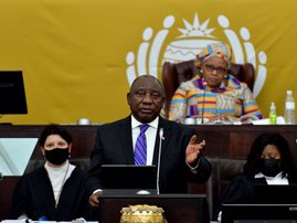 Cyril Ramaphosa and Nosiviwe Mapisa-Nqakula