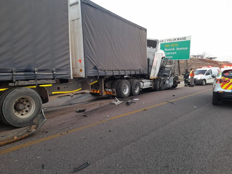 Seven killed in crash on N1 in Polokwane