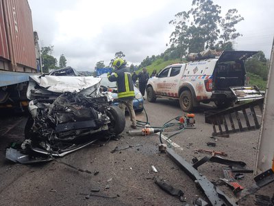 Four women killed in 9-vehicle crash near Mariannhill Toll Plaza