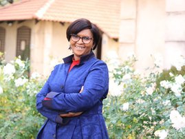 Zanele Sifuba