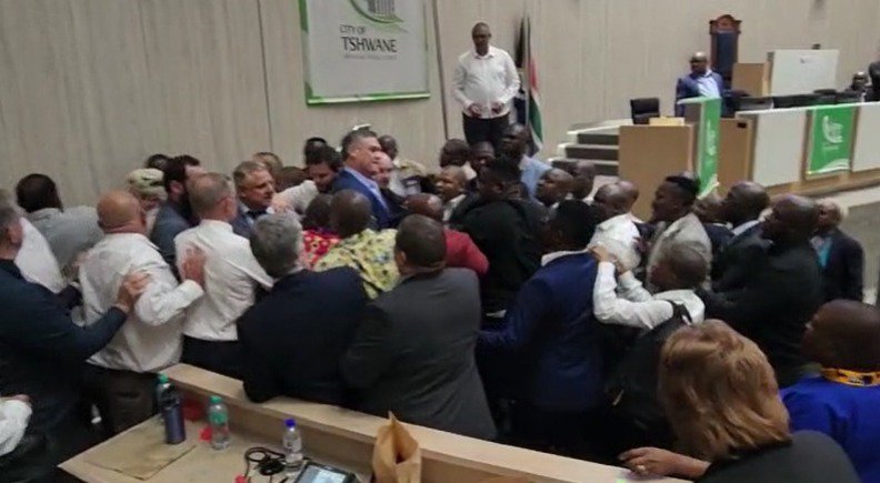 WATCH: Tshwane council descends into chaos over speaker