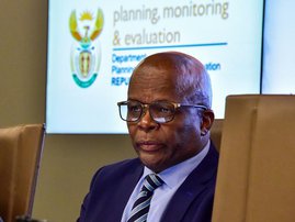 Gungubele admits govt failed to reach service delivery targets