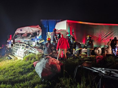 Two killed in truck crash on N2 near Zinkwazi
