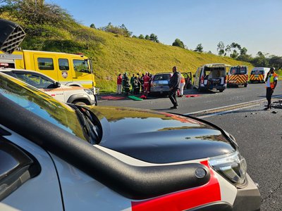 Man killed in head-on crash on N2 near Zinkwazi