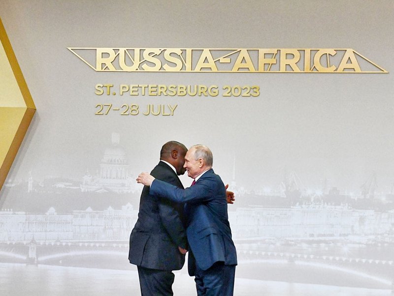 Vladimir Putin and President Cyril Ramaphosa