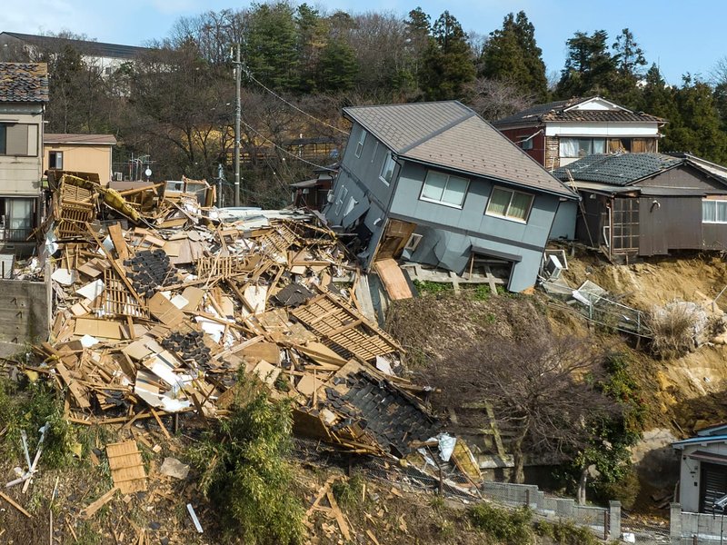 Race against time after deadly Japan quake