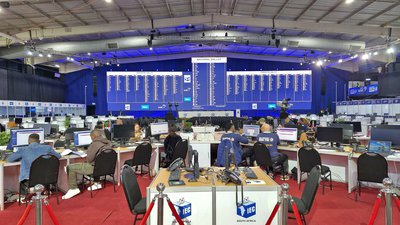 Voters who arrive before 9 pm will vote, assures IEC - Vimarsana News