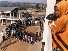 Rwanda votes as Kagame set to extend rule