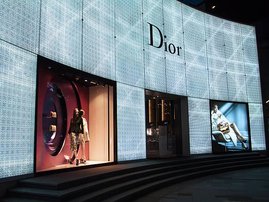 DIOR