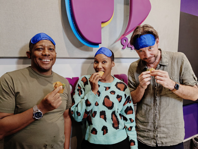 LISTEN: Can you actually taste cheese on a burger?