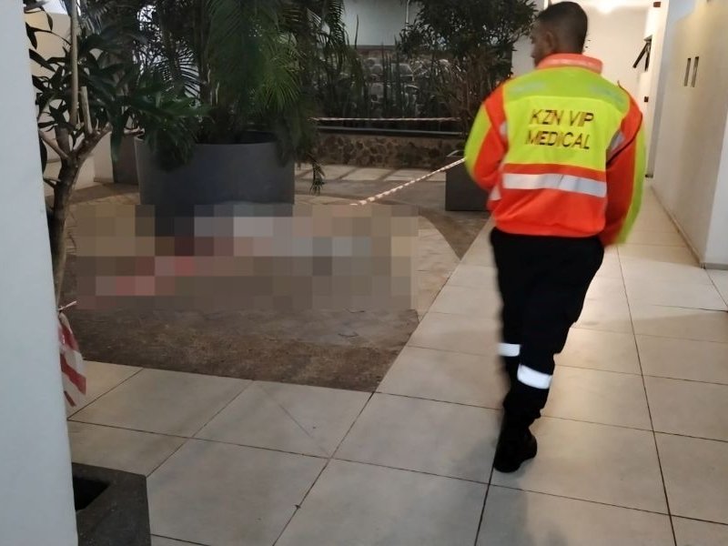 Man plunges to death at Umhlanga building