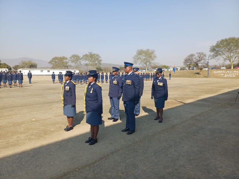 Mkhwanazi warns new KZN cops not to accept cold drinks