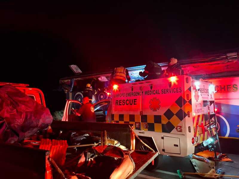 Limpopo bus crash accident scene