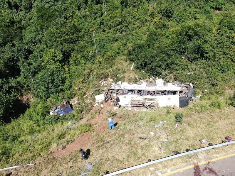 N1 Ingwe lodge bus crash