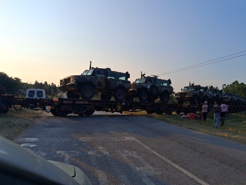Stuck train carrying SANDF cars