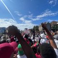 Stun grenades fired at anti-immigration march