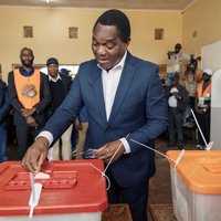 Zambian incumbent President and United Party for National Development (UPND) presidential candidate Hakainde Hichilema casts his ballot