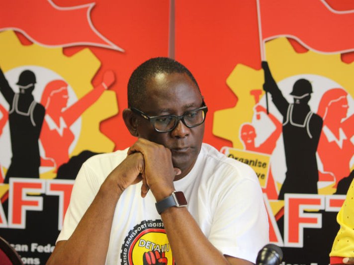 Zweli Vavi .jpg