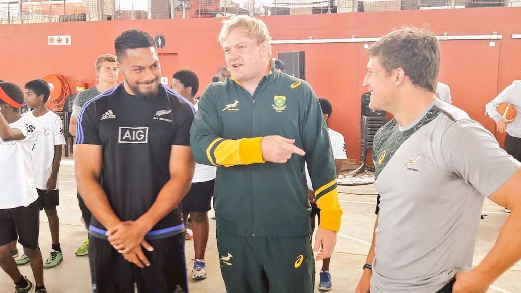 Springboks and All Blacks team up to help children 3