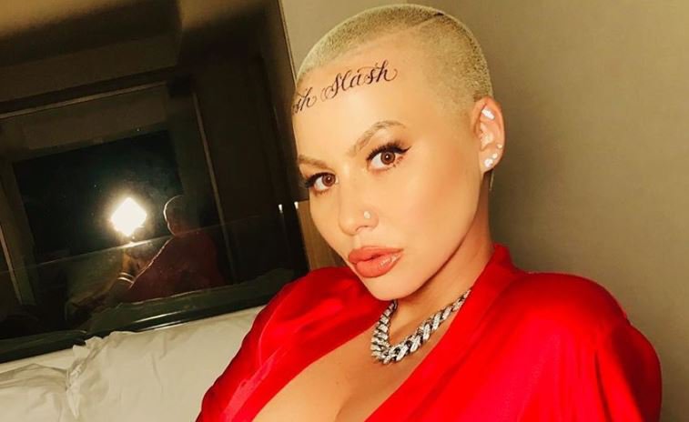 Twitter Reacts To Amber Rose's New Forehead Tattoo (Tweets-Vids) - Page 2  of 8 - BlackSportsOnline