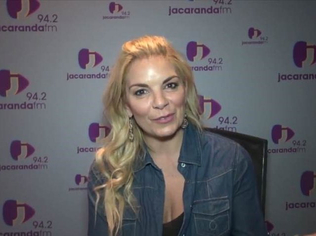 amor image in studio talking