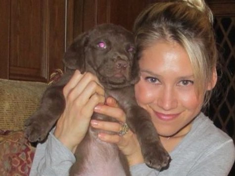 Anna Kournikova gives birth