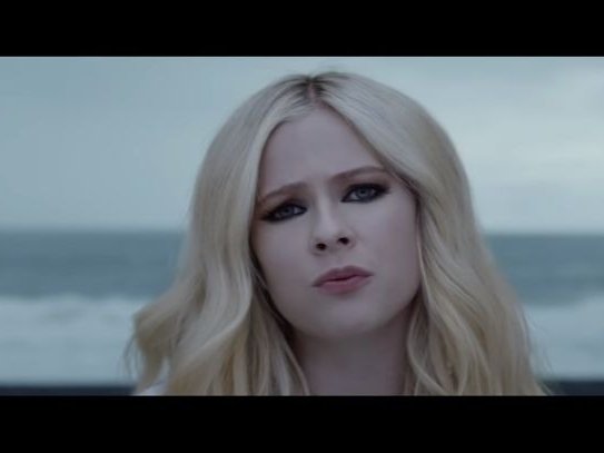Avril Lavigne 'Head Above Water' video