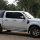 White ford range rbakkie