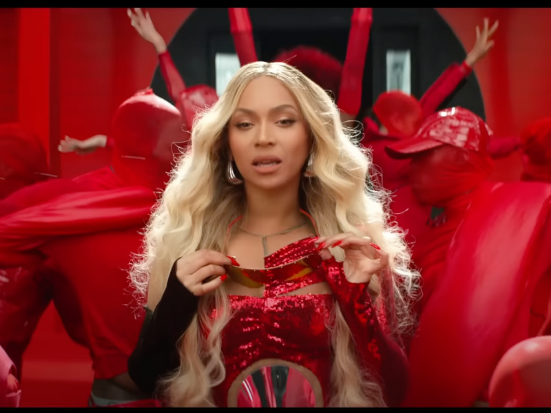 VIDEO: Beyoncé surprises fans with new music during Super Bowl