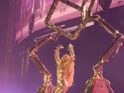WATCH: Terrifying malfunction shocks fans at Beyoncé concert